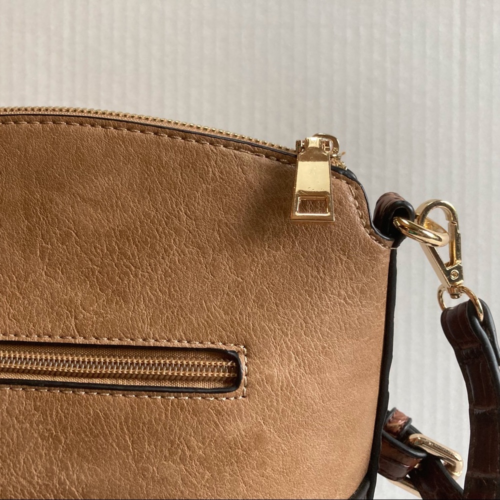 Brown Bowler Style Handbag - Picture 5 of 6